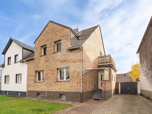 Doppelhaushälfte zum Kauf 239.000 € 5 Zimmer 125,9 m² 576 m² Grundstück Mariaweiler Düren 52353