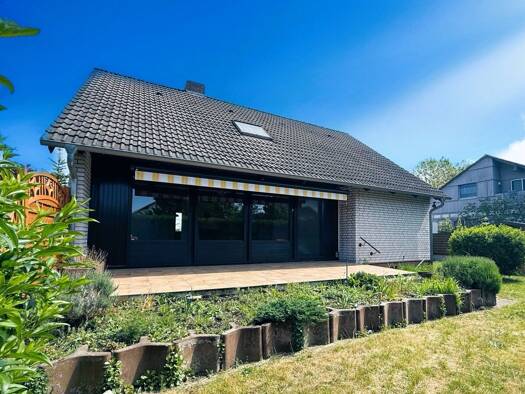 Einfamilienhaus zum Kauf 419.000 € 5 Zimmer 150,8 m² 556 m² Grundstück frei ab sofort Liedolsheim Dettenheim 76706