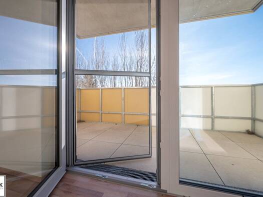 Wohnung zur Miete - Erstbezug 914 € 3 Zimmer 74,9 m² 1. Geschoss frei ab sofort Am Bahndamm Eisenstadt 7000