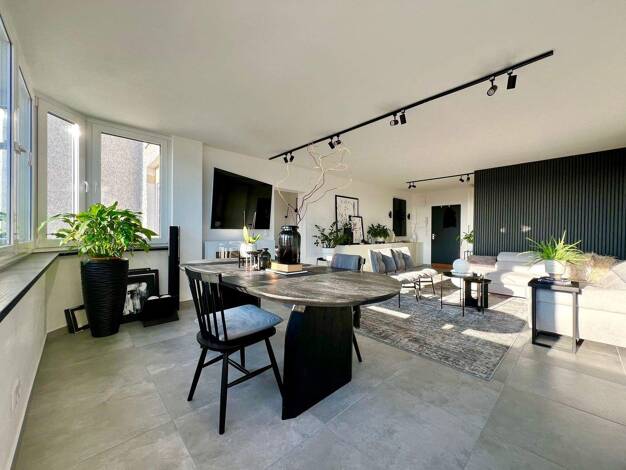 Wohnung zum Kauf 235.000 € 2,5 Zimmer 55 m² frei ab sofort Berliner Platz 3 Burghausen 84489