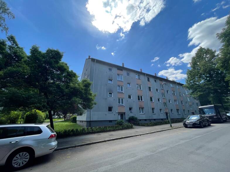 Wohnung zum Kauf 119.000 € 3 Zimmer 65 m² 2. Geschoss Holsterhausen Essen 45147