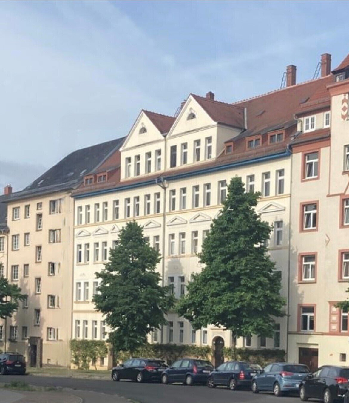 Immobilie zum Kauf als Kapitalanlage geeignet 369.000 € 5 Zimmer 131,6 m²<br/>Fläche Sellerhausen-Stünz Leipzig 04318