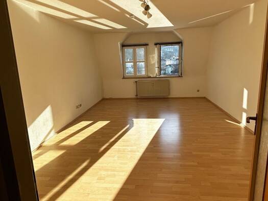 Wohnung zur Miete 410 € 1 Zimmer 35 m² Geschoss 3/3 frei ab sofort Innstraße 20 Haidenhof-Süd Passau 94032