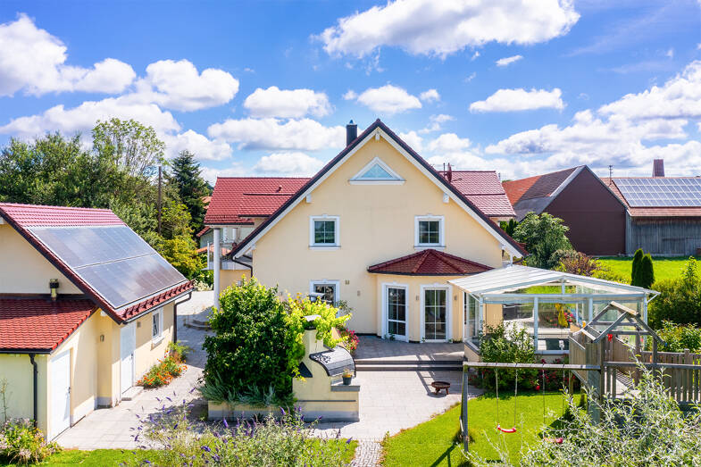 Villa zum Kauf 1.672.000 € 8 Zimmer 389,2 m² 2.248 m² Grundstück frei ab sofort Zaisertshofen Tussenhausen 86874
