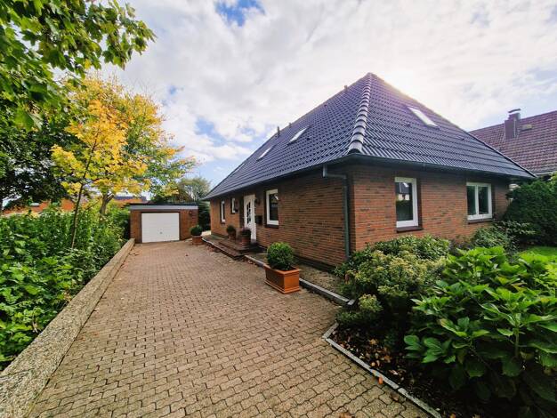 Einfamilienhaus zum Kauf 477.000 € 5 Zimmer 162 m² 706 m² Grundstück Husum Husum 25813