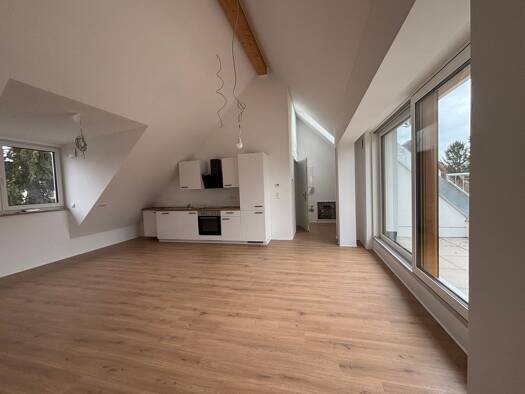 Wohnung zur Miete 990 € 2 Zimmer 56,5 m² Geschoss 2/3 frei ab sofort Burgfarrnbach Fürth 90768