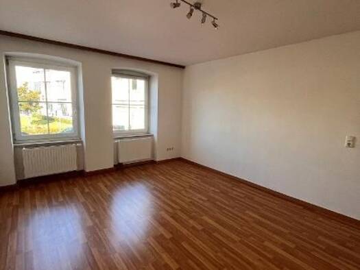 Wohnung zur Miete 690 € 2 Zimmer 63 m² Geschoss 1/1 frei ab sofort Kleiner Exerzierplatz 9 Haidenhof-Süd Passau 94032