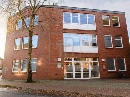 Bürogebäude zur Miete 7.500 € 901,9 m² Bürofläche Leer Leer 26789