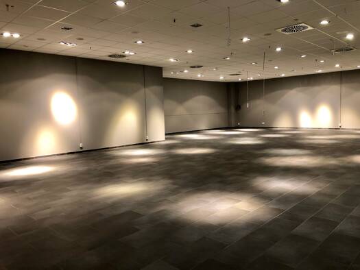Laden zur Miete provisionsfrei 196,1 m² Verkaufsfläche Fritz-Hornschuch-Straße 9 Kulmbach 95326