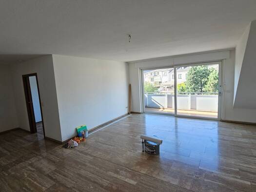 Wohnung zur Miete 690 € 3 Zimmer 94,8 m² Geschoss 2/3 frei ab 01.10.2026 Dennewitzstr. 21 Mittelmeiderich Meiderich / Beeck 47138