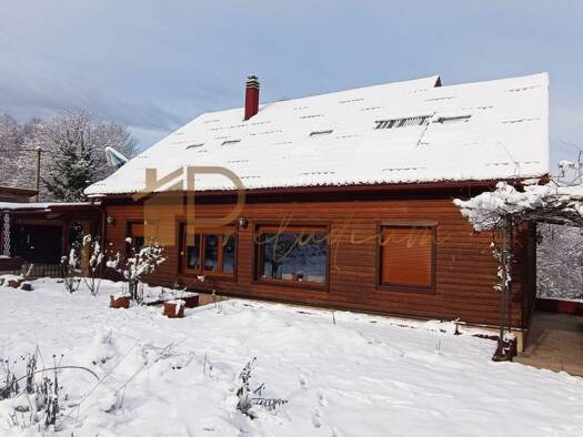 Einfamilienhaus zum Kauf 650.000 € 7 Zimmer 19.480 m² Grundstück Brod Moravice 51312