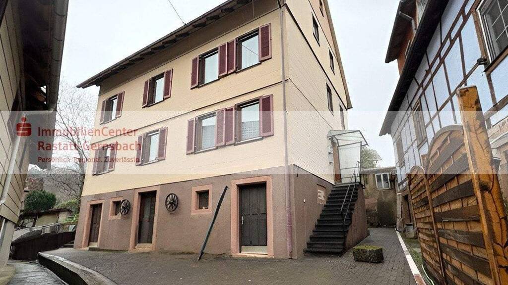 Einfamilienhaus zum Kauf 179.000 € 7 Zimmer 267,3 m² 274 m² Grundstück Forbach 76596