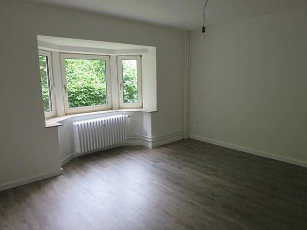 Wohnung zur Miete 300 € 2 Zimmer 39,6 m² 1. Geschoss frei ab 15.09.2025 Tiefe Allee 28 Neumühlen-Dietrichsdorf Kiel 24149