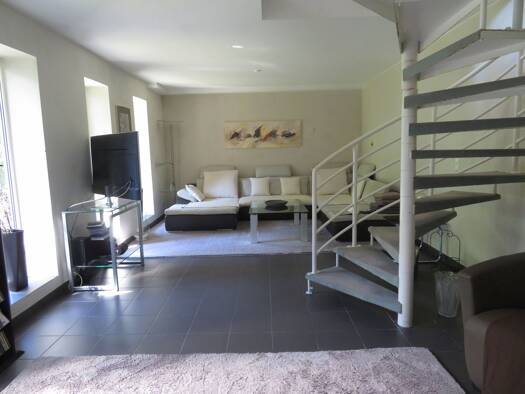 Wohnung zum Kauf 340.000 € 5 Zimmer 125 m² EG Saarbrücken 66113