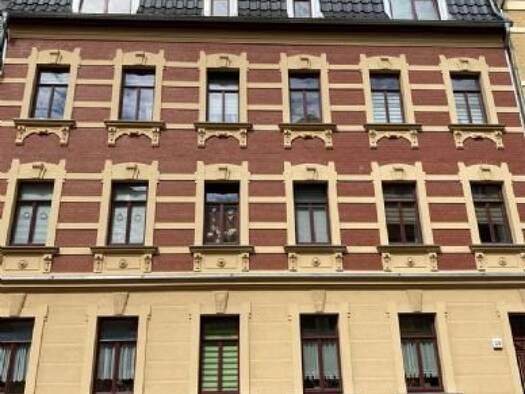 Wohnung zum Kauf 65.000 € 2 Zimmer 55 m² Dachgeschoss, 5. Geschoss Wielandstraße 23 Altenburg 04600