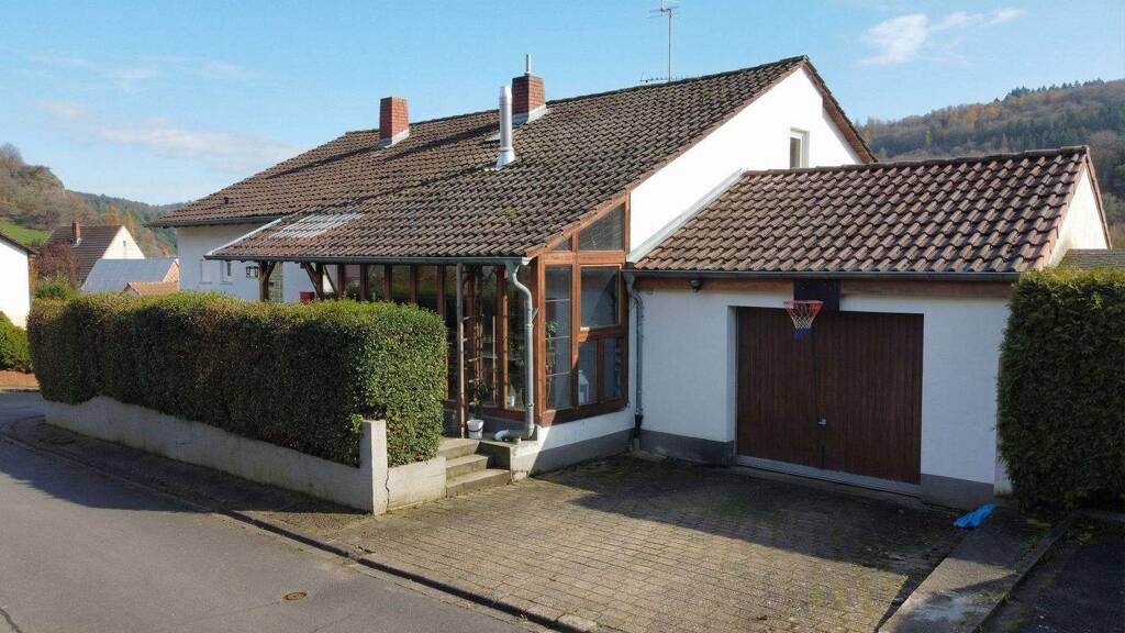 Einfamilienhaus zum Kauf 255.000 € 8 Zimmer 190 m² 465 m² Grundstück Schweisweiler 67808