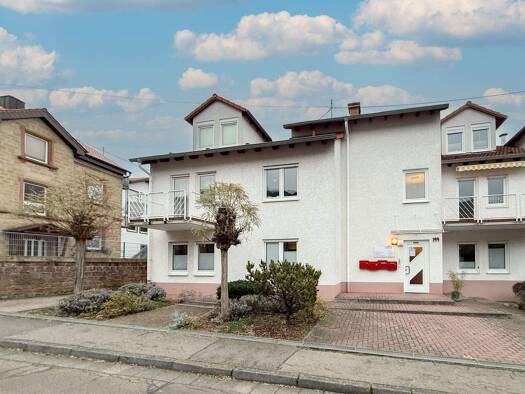 Wohnung zur Miete 966 € 3 Zimmer 92 m² 1. Geschoss Hambach Neustadt an der Weinstraße / Hambach an der Weinst 67434