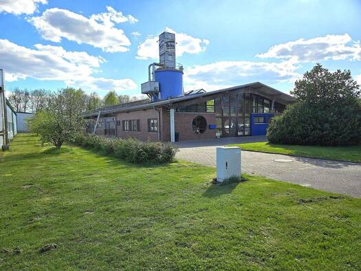 Produktionshalle zum Kauf 1.100.000 € 802 m² Lagerfläche Kellinghusen 25548