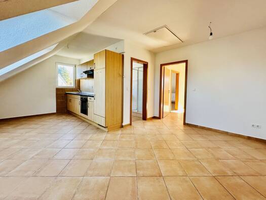 Wohnung zum Kauf 179.000 € 2 Zimmer 65 m² Wiemersdorf 24649