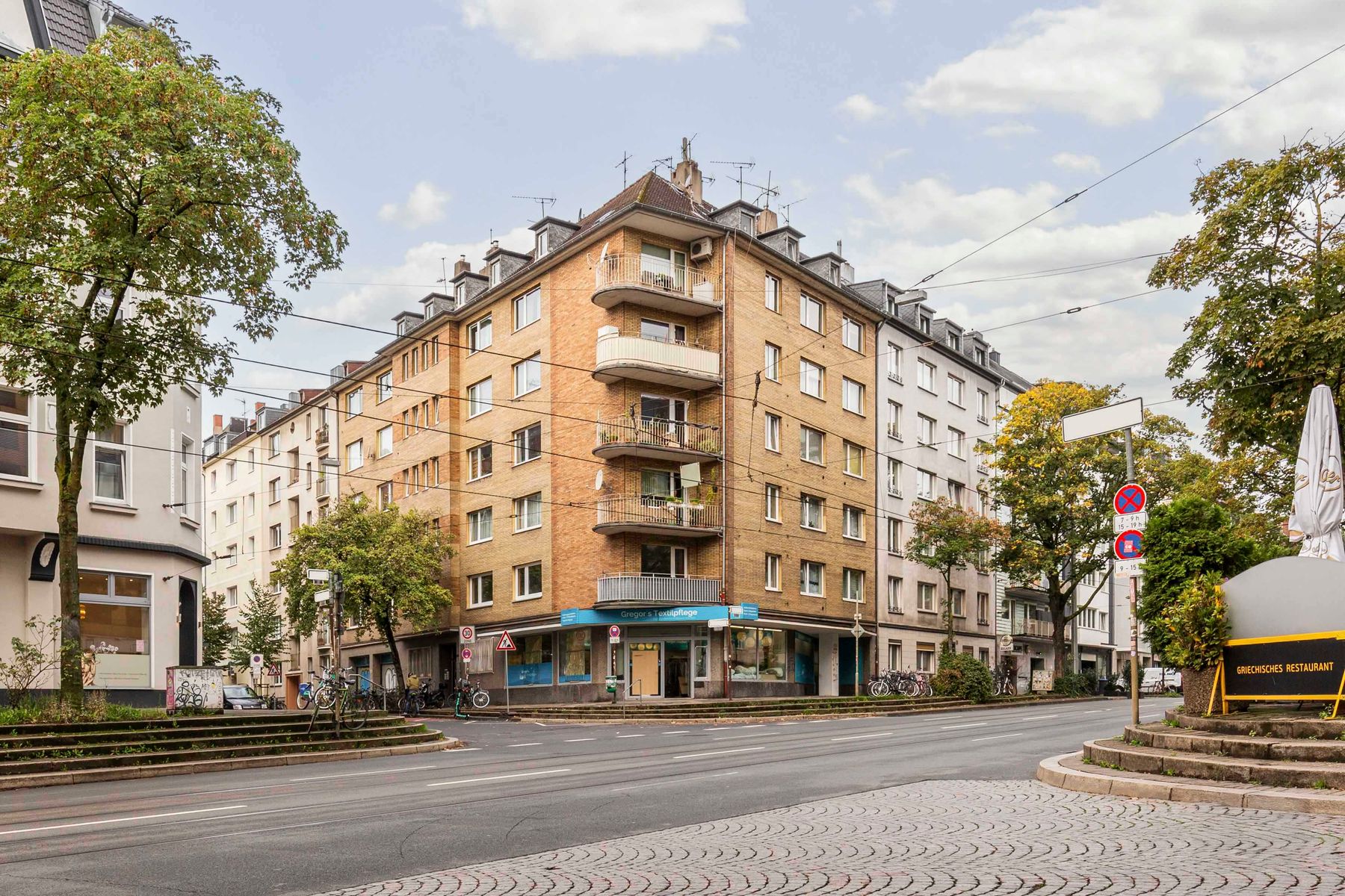 Wohnung zum Kauf provisionsfrei 330.000 € 3 Zimmer 84,8 m²<br/>Wohnfläche 1.<br/>Geschoss Friedrichstadt Düsseldorf 40215