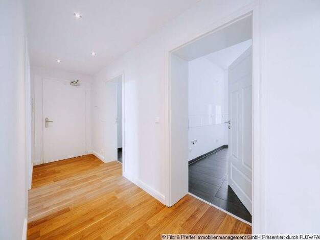 Wohnung zur Miete 603 € 2 Zimmer 63,4 m² frei ab 01.02.2026 Uhlandstraße 16 Stadtfeld Ost Magdeburg 39108