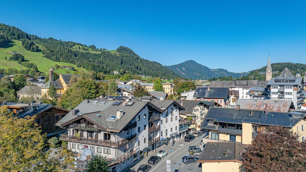 Bürofläche zur Miete 4.400 € 6 Zimmer 202,6 m² Bürofläche Kitzbühel 6370