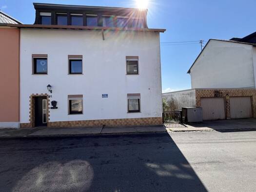 Einfamilienhaus zum Kauf 279.000 € 7 Zimmer 147 m² 466 m² Grundstück Euren Trier-Markusberg 54294