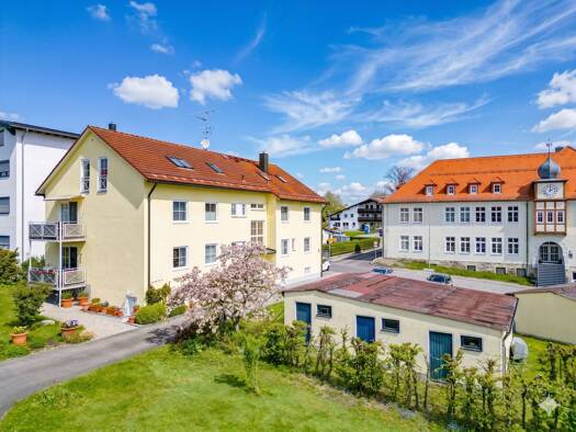 Mehrfamilienhaus zum Kauf 509.000 € 17 Zimmer 411,3 m² 1.358 m² Grundstück Spiegelau Spiegelau 94518