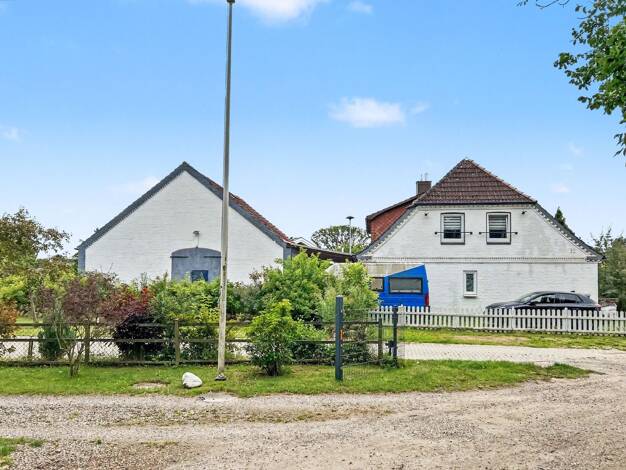 Mehrfamilienhaus zum Kauf 349.000 € 11 Zimmer 230 m² 1.948 m² Grundstück Kaköhl Blekendorf 24327
