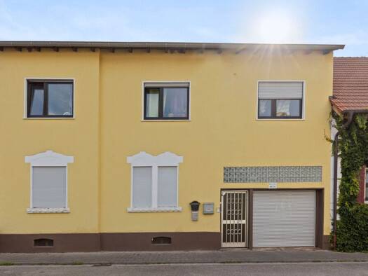 Mehrfamilienhaus zum Kauf 449.000 € 6 Zimmer 198,8 m² 360 m² Grundstück Flomersheim Frankenthal (Pfalz) 67227