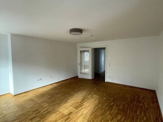 Wohnung zur Miete 1.100 € 4 Zimmer 101 m² Geschoss 2/3 frei ab sofort Teisendorf 83317