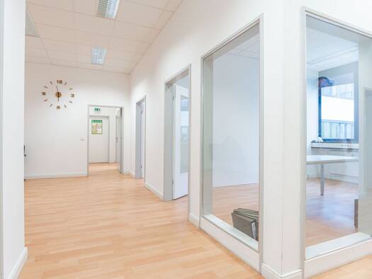 Bürogebäude zur Miete provisionsfrei 14,50 € 7 Zimmer 151,3 m² Bürofläche Germering Germering 82110