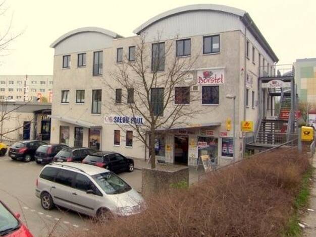 Laden zur Miete 425 € 35 m² Verkaufsfläche Oststadt Neubrandenburg 17036