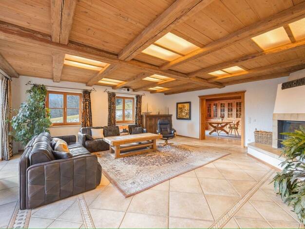 Villa zum Kauf 2.900.000 € 13 Zimmer 692 m² 7.002,2 m² Grundstück Agg Oberaudorf 83080
