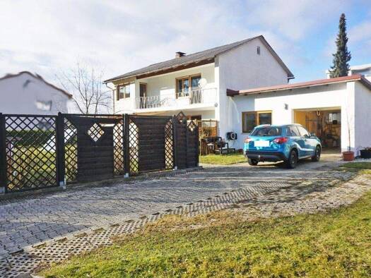 Einfamilienhaus zum Kauf 379.000 € 5 Zimmer 163 m² 1.010 m² Grundstück Neuötting 84524