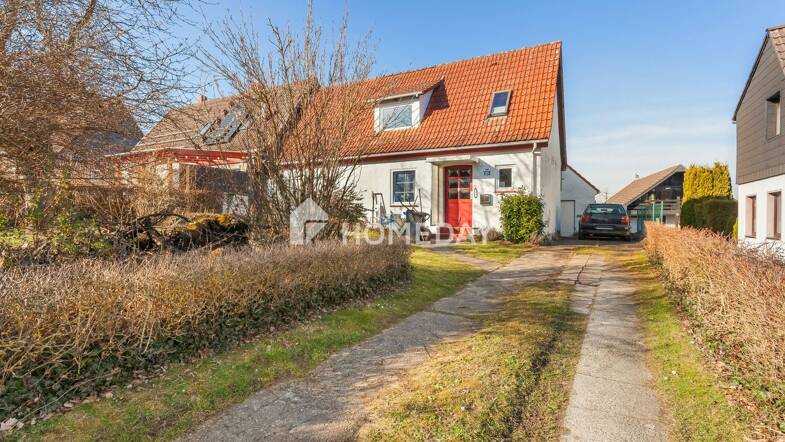 Doppelhaushälfte zum Kauf 168.000 € 6 Zimmer 160 m² 920 m² Grundstück Salzgitter-Bad - Wald- / Talsiedlung Salzgitter-Bad 38259