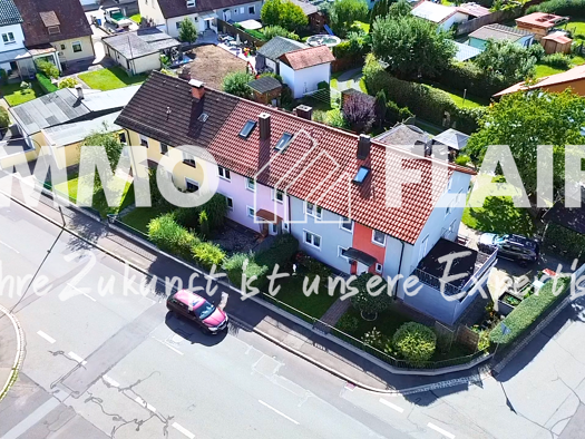 Reihenmittelhaus zum Kauf 249.000 € 6 Zimmer 122,2 m² 235 m² Grundstück frei ab 01.10.2025 Hammerweg Weiden in der Oberpfalz 92637