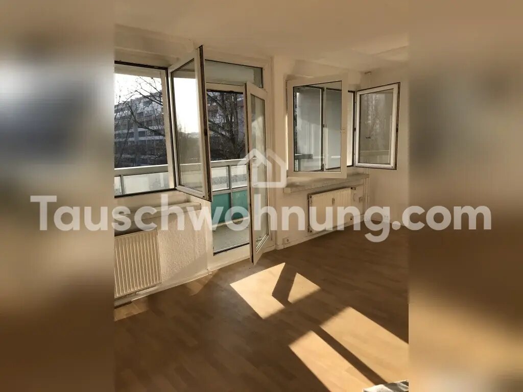 Wohnung zur Miete 350 € 1 Zimmer 38 m²<br/>Wohnfläche 7.<br/>Geschoss Kreuzberg Berlin 10243