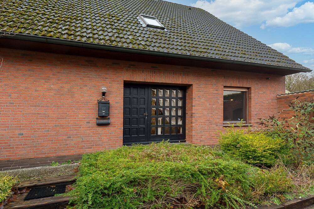 Einfamilienhaus zum Kauf 349.000 € 6 Zimmer 207 m²<br/>Wohnfläche 989 m²<br/>Grundstück Wehldorf Gyhum 27404