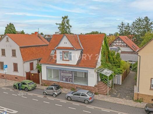 Wohn- und Geschäftshaus zum Kauf als Kapitalanlage geeignet 365.000 € 4 Zimmer 163 m² 310 m² Grundstück Biebesheim am Rhein 64584