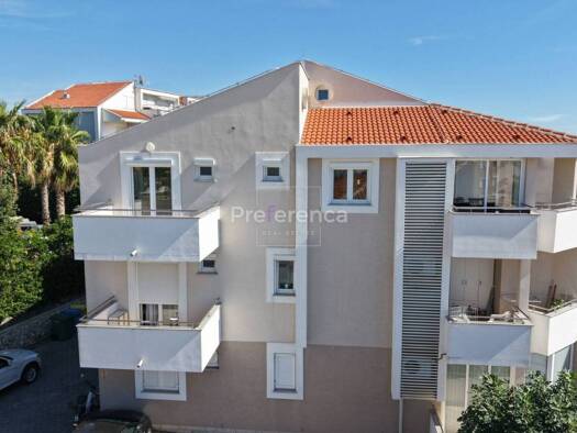 Wohnung zum Kauf 350.000 € 4 Zimmer 76 m² 2. Geschoss Novalja 53291