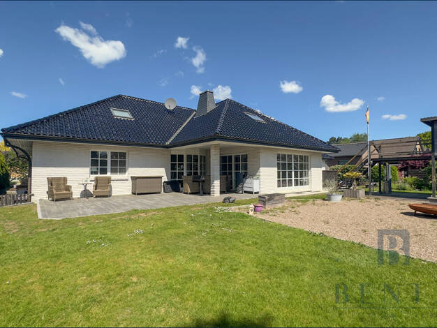Einfamilienhaus zum Kauf 748.000 € 5 Zimmer 222 m² 1.058 m² Grundstück Sievern Geestland 27607