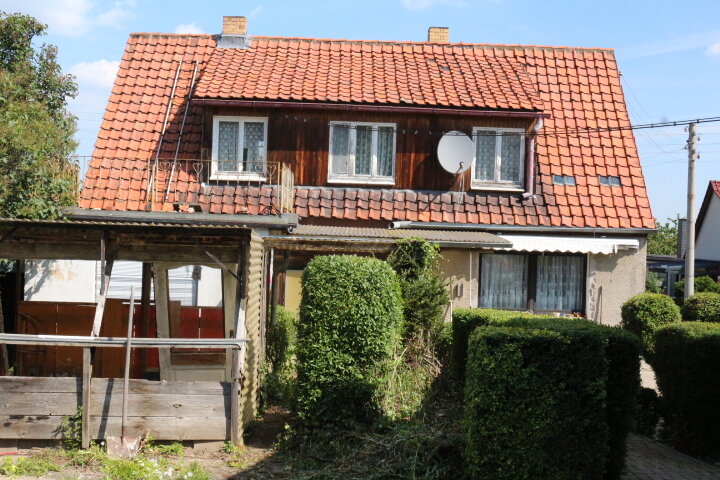 Einfamilienhaus zum Kauf 154.995 € 7 Zimmer 140 m²<br/>Wohnfläche 1.170 m²<br/>Grundstück Oesig Blankenburg (Harz) 38889