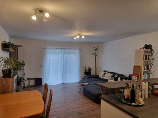 Terrassenwohnung zur Miete 690 € 2,5 Zimmer 88 m² Geschoss EG/2 frei ab 15.11.2025 Oberspiesheim Kolitzheim 97509