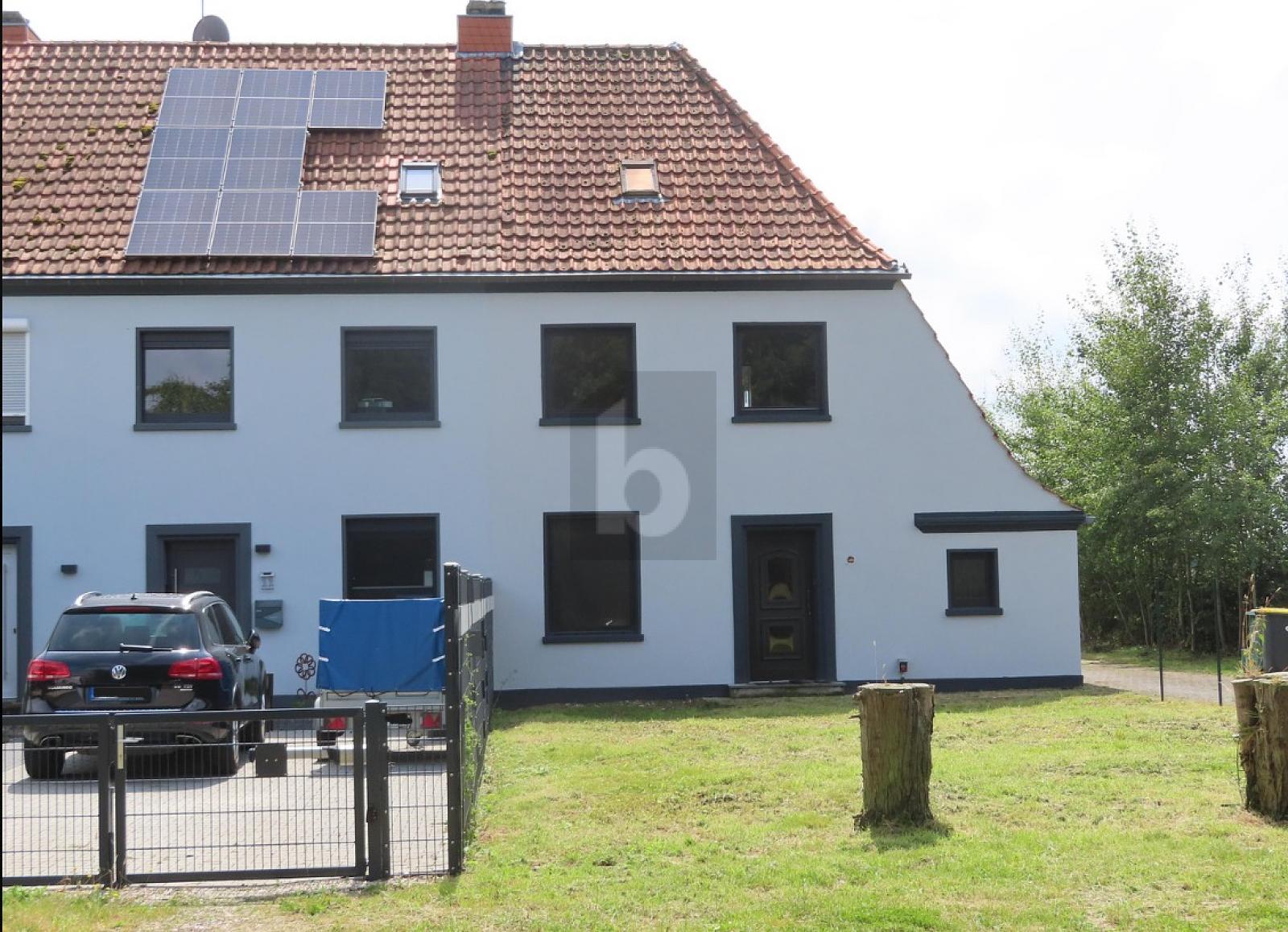 Reihenmittelhaus zum Kauf 439.000 € 8 Zimmer 250 m²<br/>Wohnfläche 1.300 m²<br/>Grundstück Weeze Weeze 47652