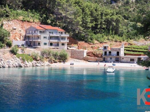 Haus zum Kauf 2.200.000 € 12 Zimmer 700 m² Hvar 0