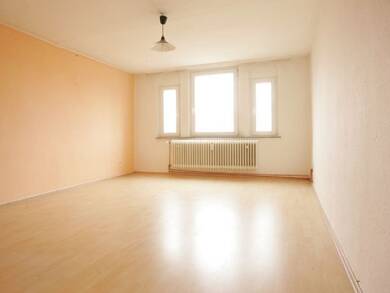 Wohnung zur Miete 518 € 3 Zimmer 66 m² Geschoss 3/3 frei ab 15.10.2025 Bahnhofstrasse 41B Neuenhäusen Celle 29221