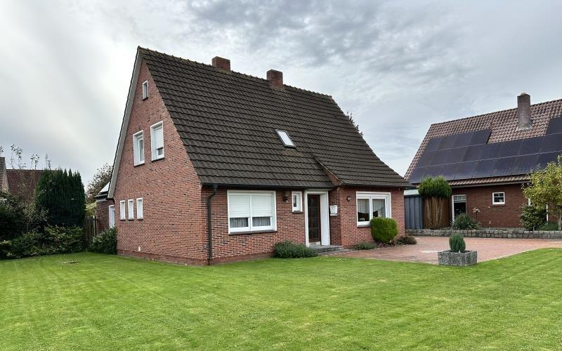 Einfamilienhaus zum Kauf 250.000 € 7 Zimmer 170 m²<br/>Wohnfläche 1.000 m²<br/>Grundstück Papenburg - Obenende Papenburg-Obenende 26871