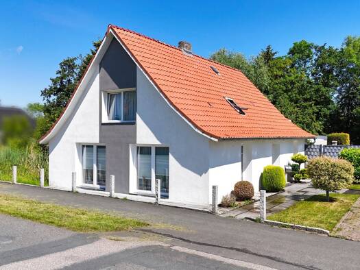 Einfamilienhaus zum Kauf 249.000 € 5 Zimmer 150 m² 979 m² Grundstück Altenbruch Cuxhaven 27472