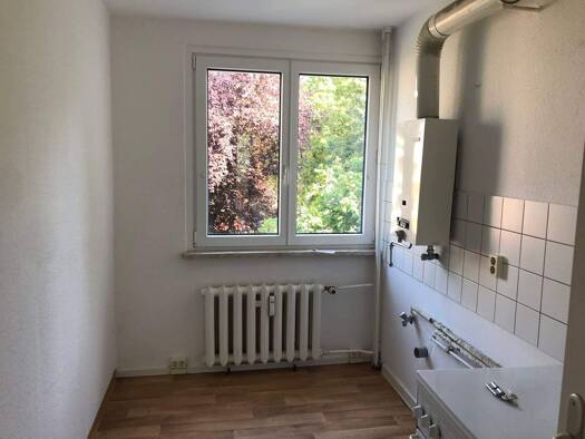 Wohnung zur Miete 265 € 2 Zimmer 47,2 m² 1. Geschoss Kastanienweg 27 Bernburg Bernburg (Saale) 06406